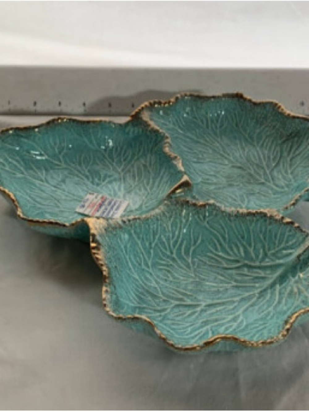 Vintage 1950s - 60s California Orig Turquois Gold Pottery Chip & Dip leaf shape